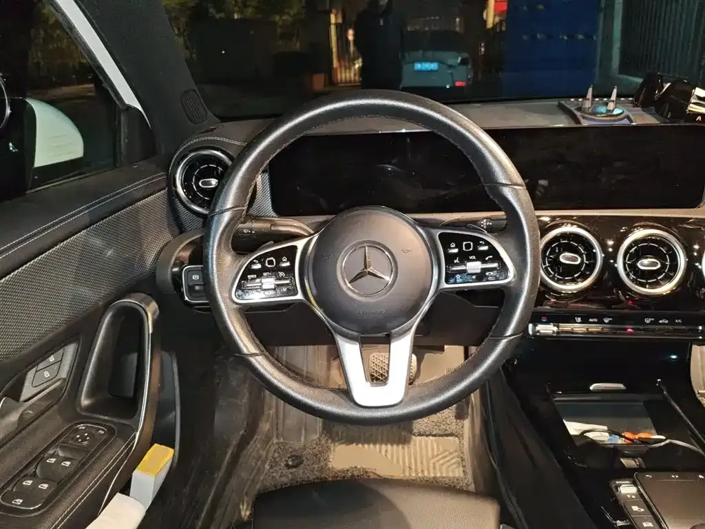 Mercedes-Benz A-Class 2021 из CN, фото 3