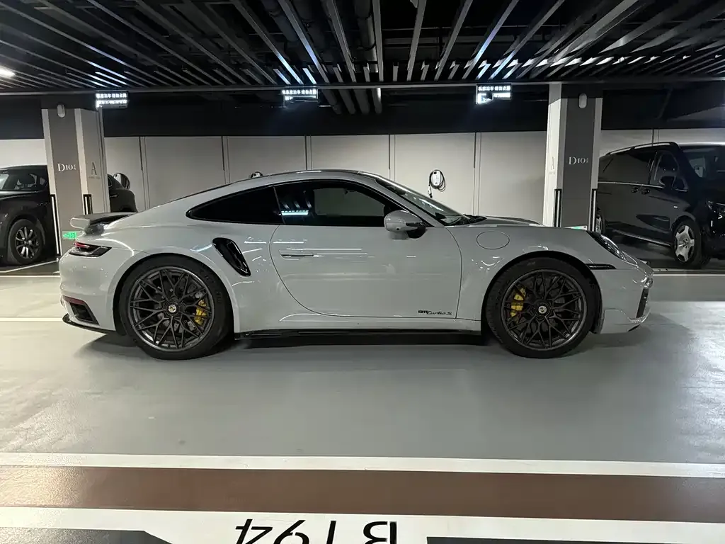 Porsche 911 2022 из CN, фото 4