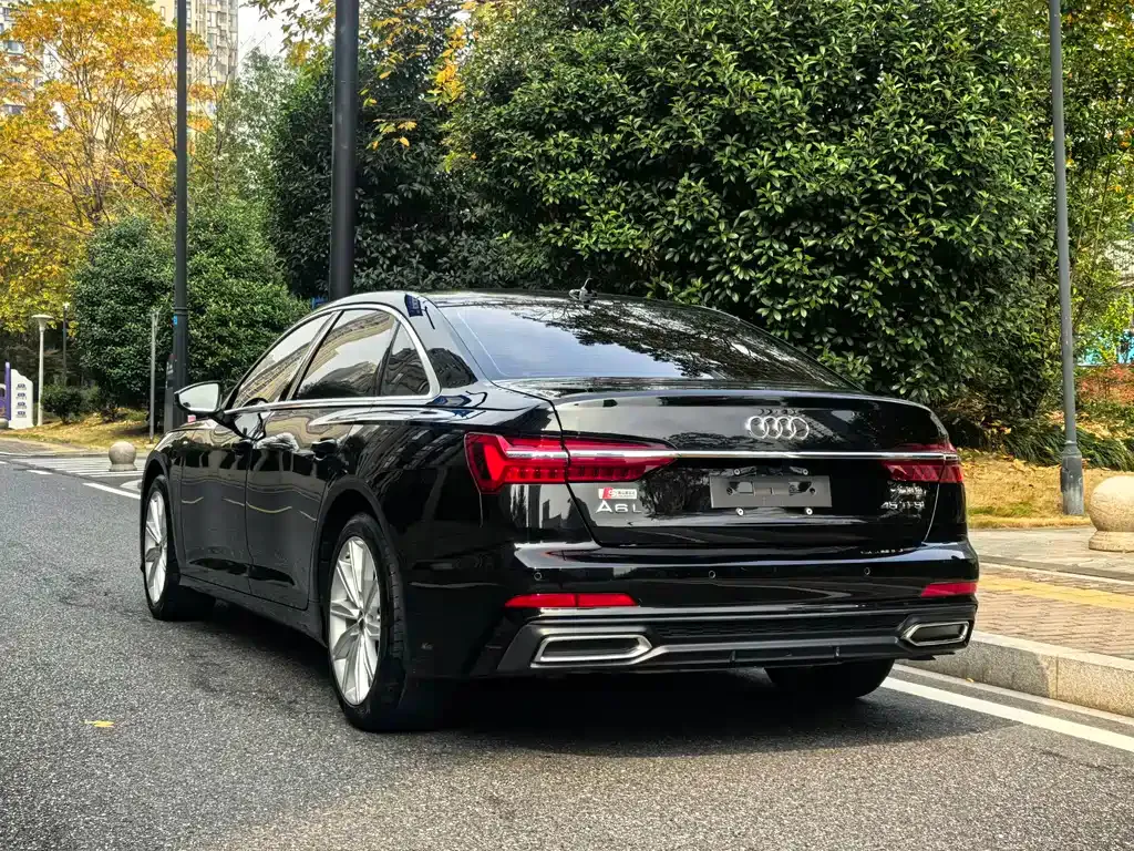 Audi A6L 2021 из CN, фото 5