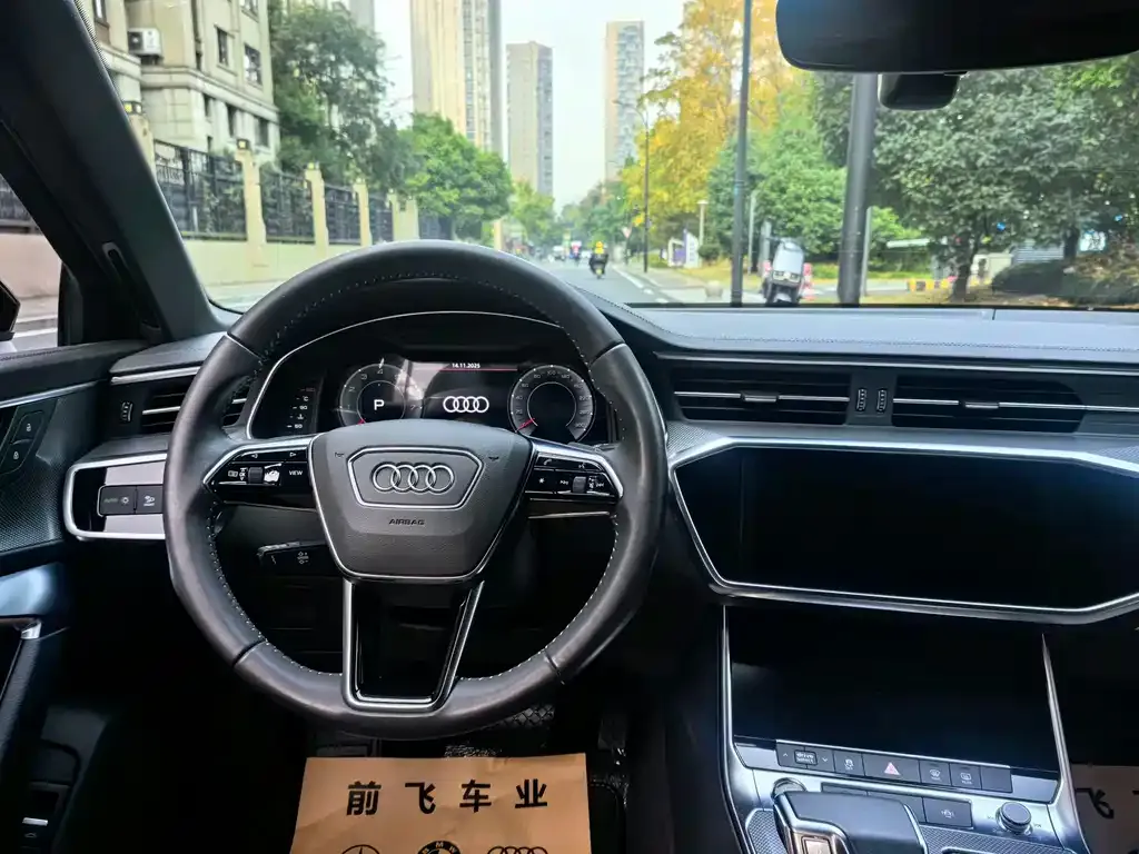 Audi A6L 2021 из CN, фото 8