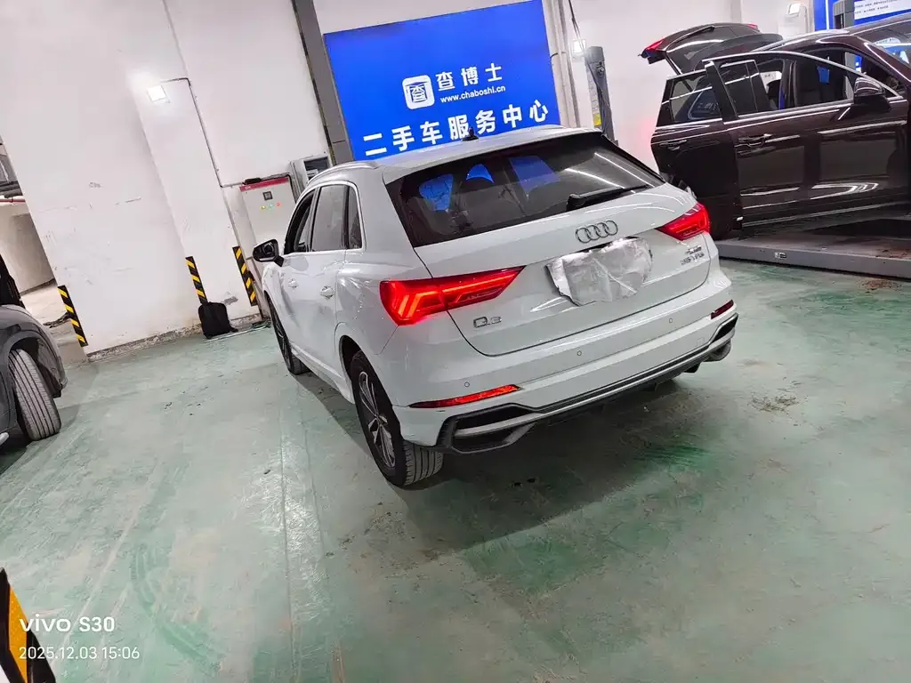 Audi Q3 2021 из CN, фото 5