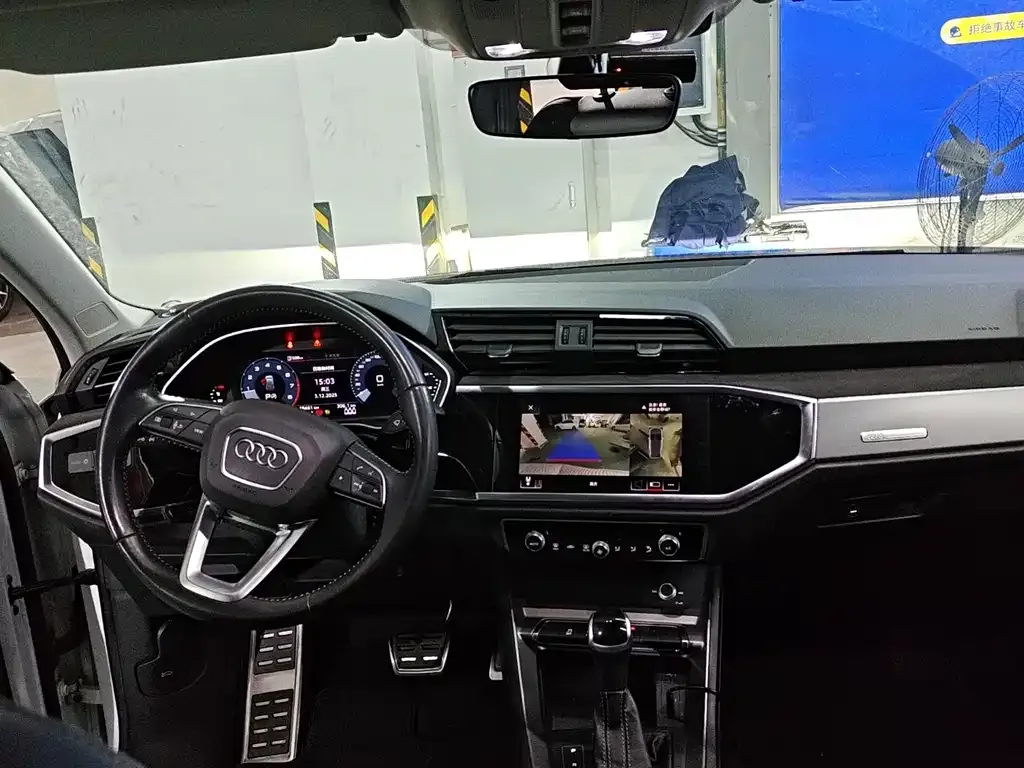Audi Q3 2021 из CN, фото 9