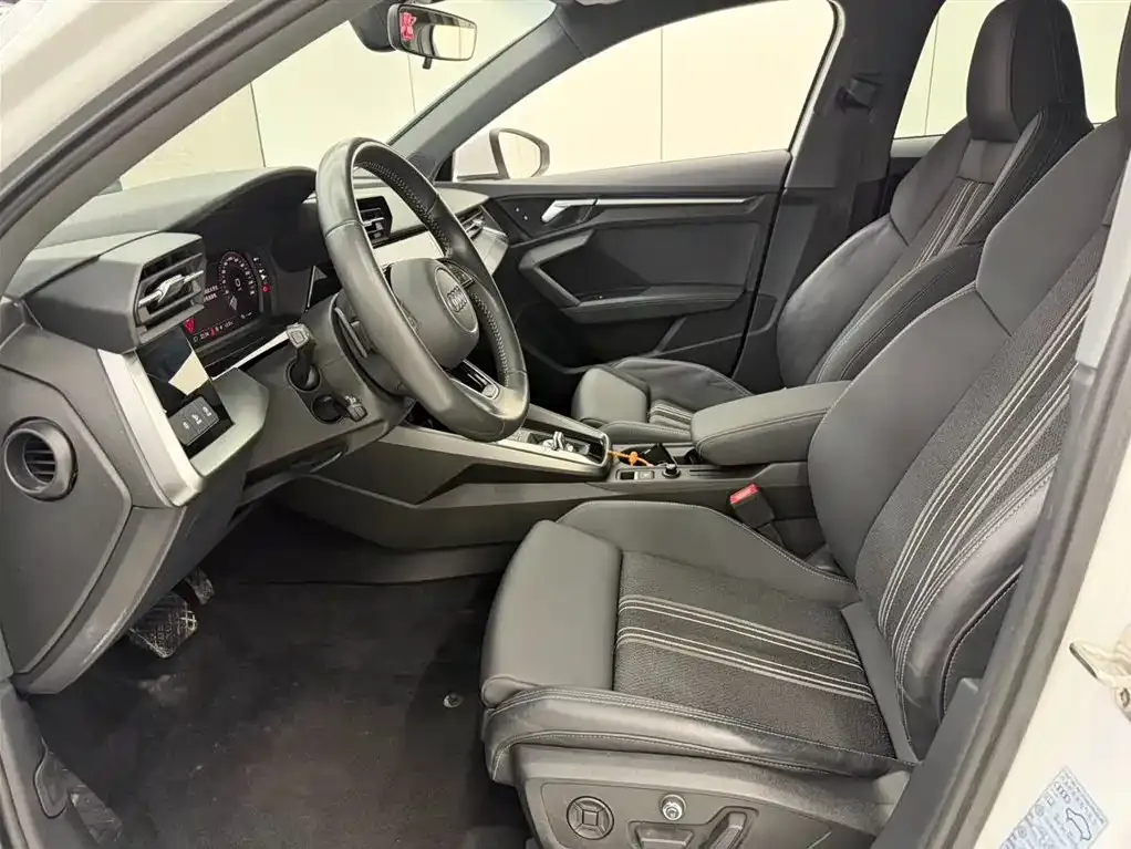 Audi A3 2021 из CN, фото 10