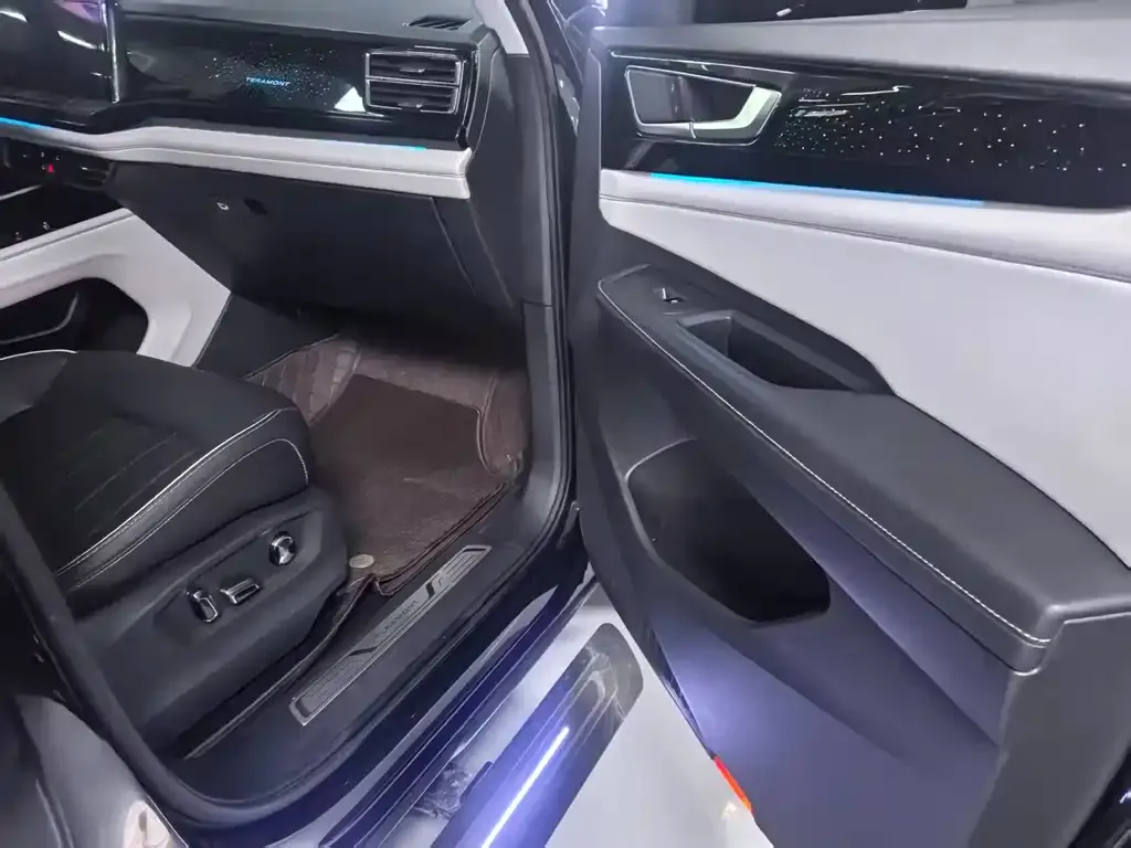 Volkswagen Teramont 2022 из CN, фото 7