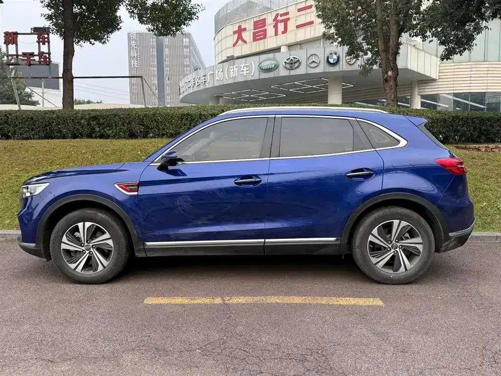 Hongqi HS5 — фото 3