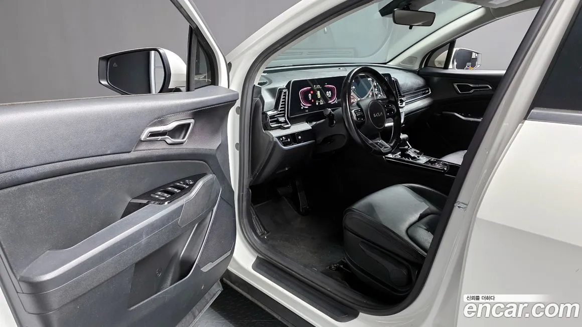 Kia Sportage — фото 10
