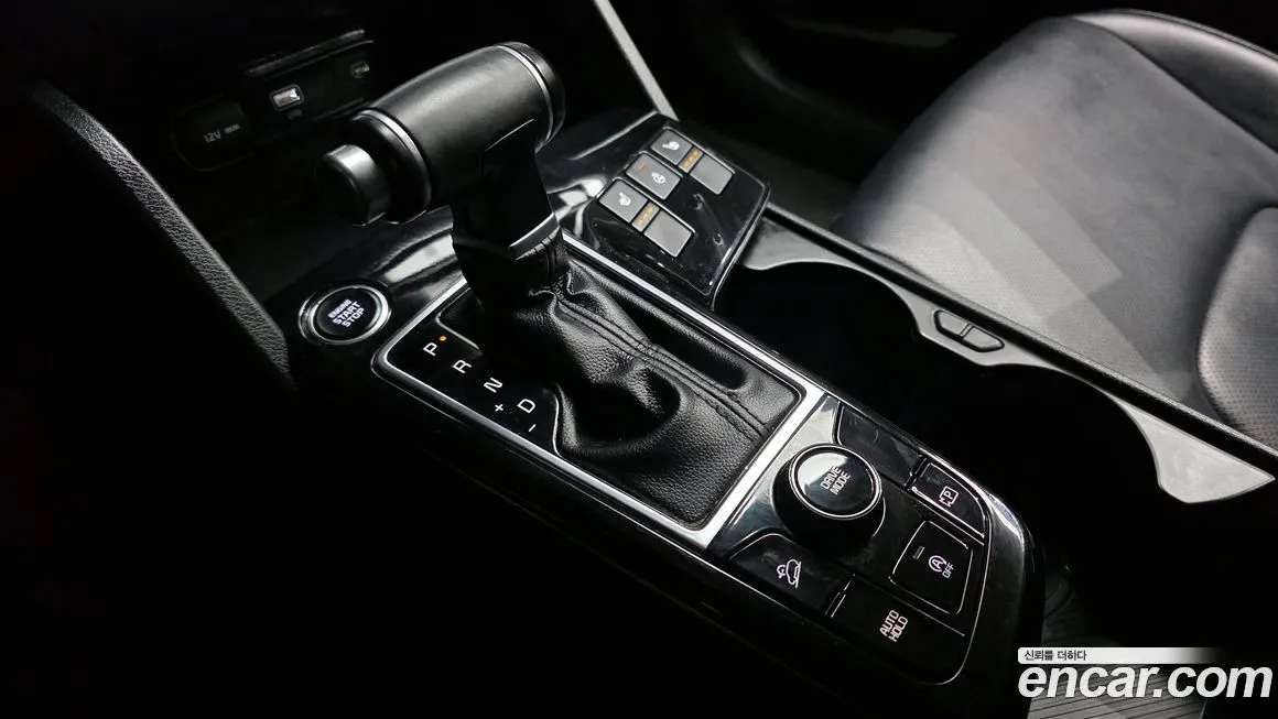 Kia Sportage — фото 9