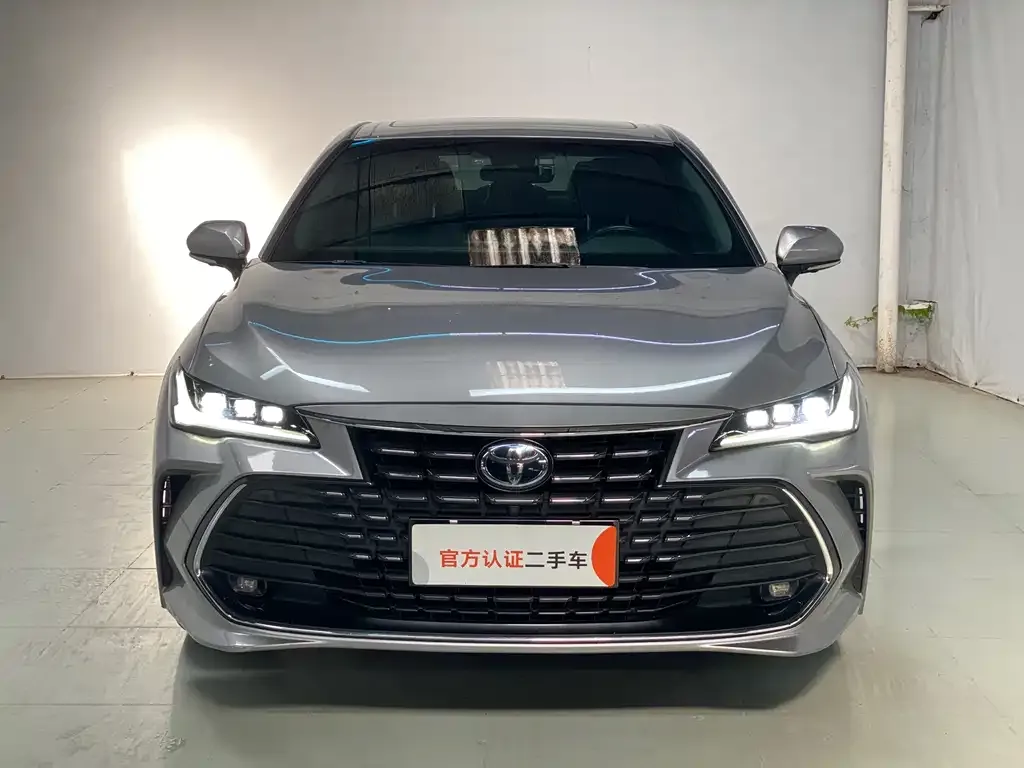 Toyota Avalon 2022 из CN, фото 2