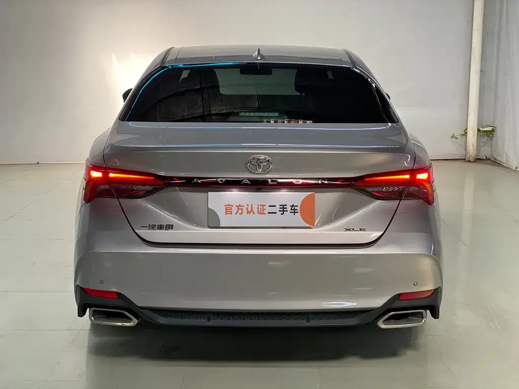 Toyota Avalon 2022 из CN, фото 4
