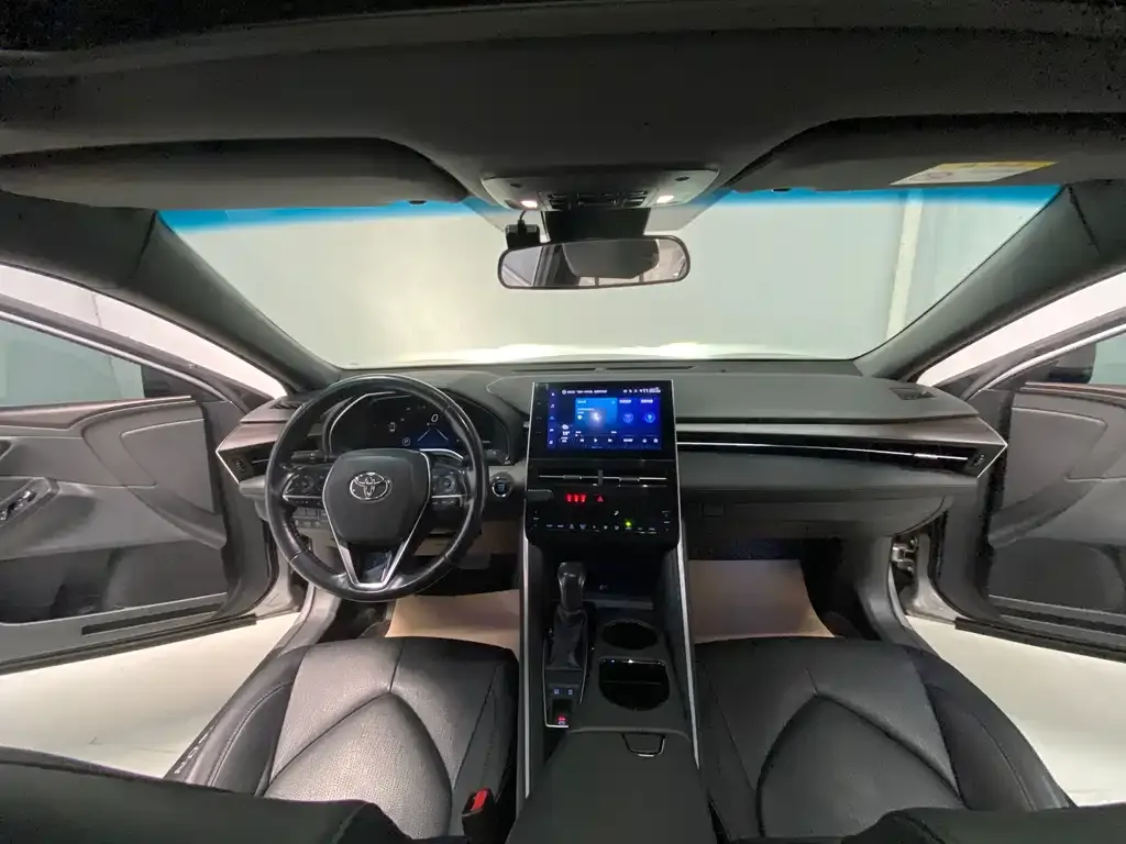 Toyota Avalon 2022 из CN, фото 9