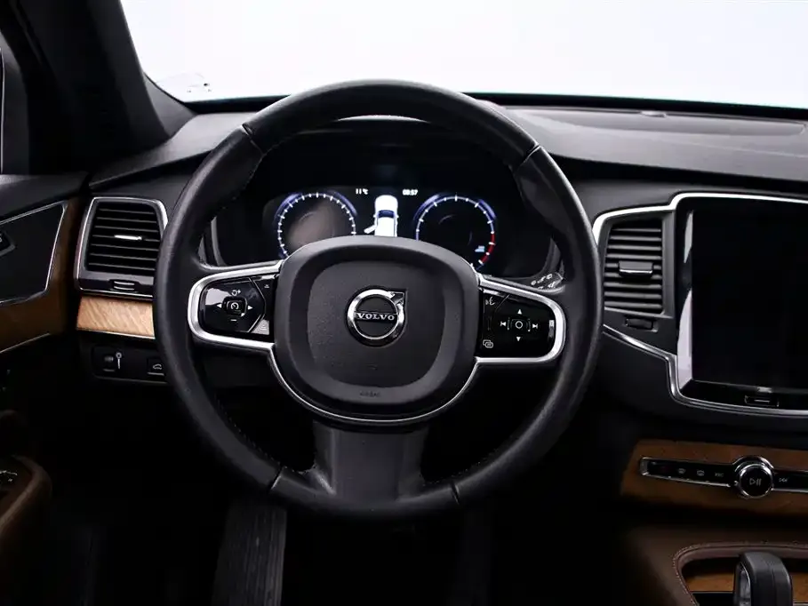 Volvo XC90 2022 из CN, фото 7