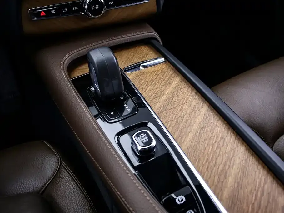 Volvo XC90 2022 из CN, фото 9