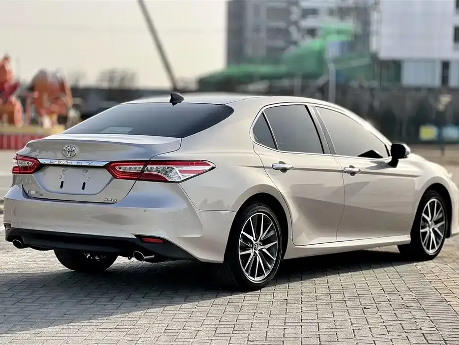Toyota Camry 2023 из CN, фото 4