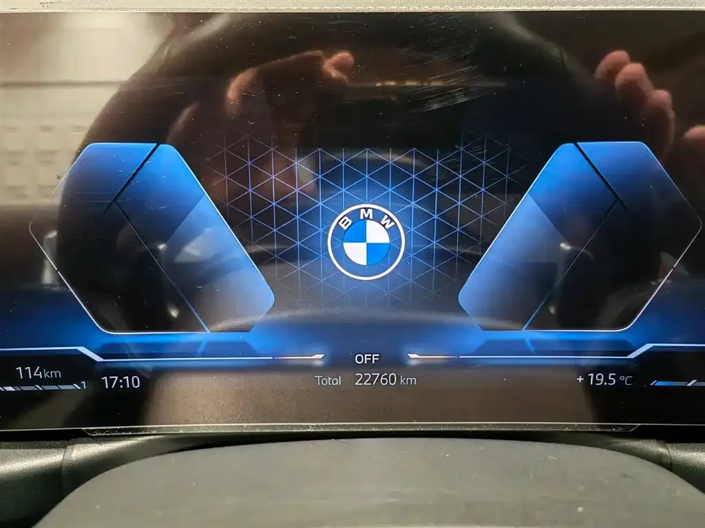 BMW 3 Series 2024 из CN, фото 10