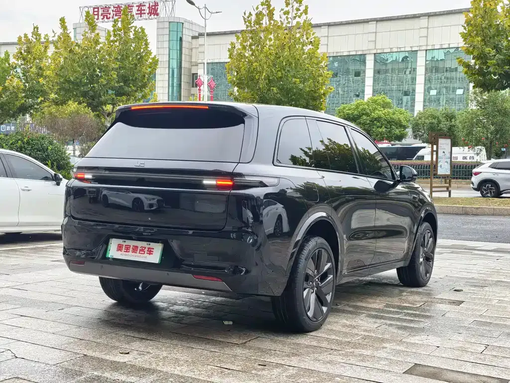 Li Auto L8 2023 из CN, фото 4