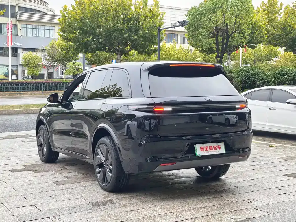 Li Auto L8 2023 из CN, фото 6