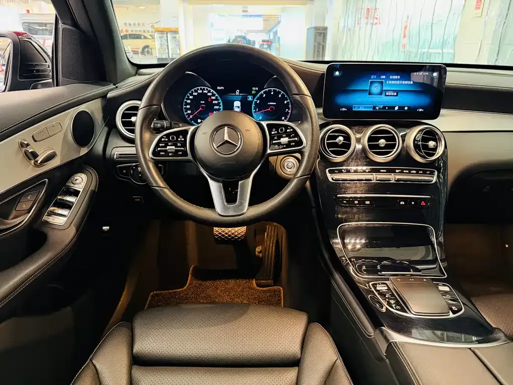 Mercedes-Benz GLC 2022 из CN, фото 10