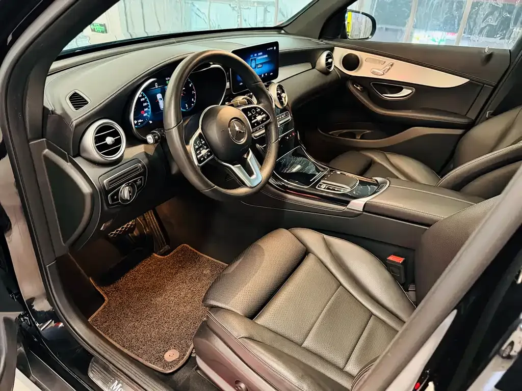 Mercedes-Benz GLC 2022 из CN, фото 3