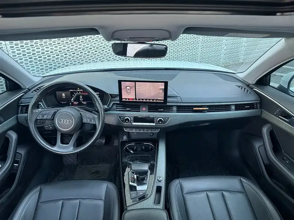Audi A4L 2022 из CN, фото 7
