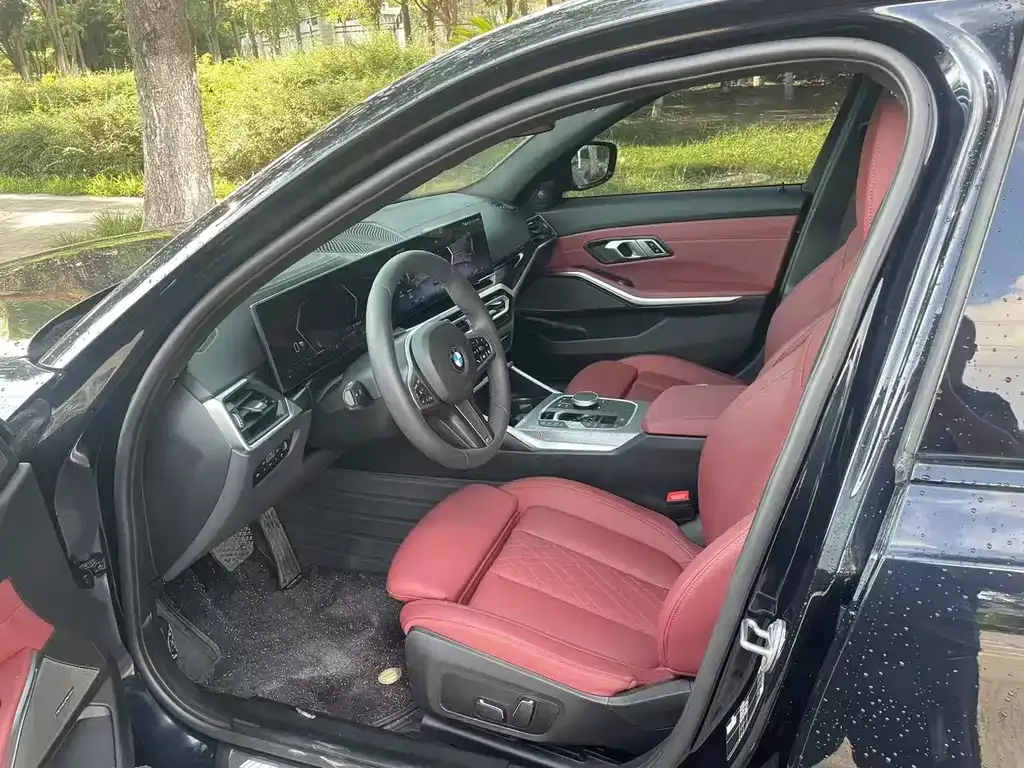 BMW 3 Series 2024 из CN, фото 5