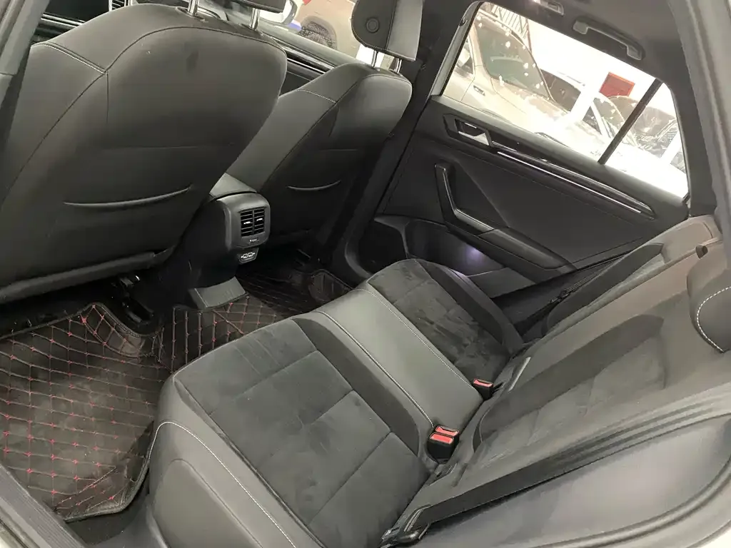 Volkswagen T-Roc 2021 из CN, фото 8