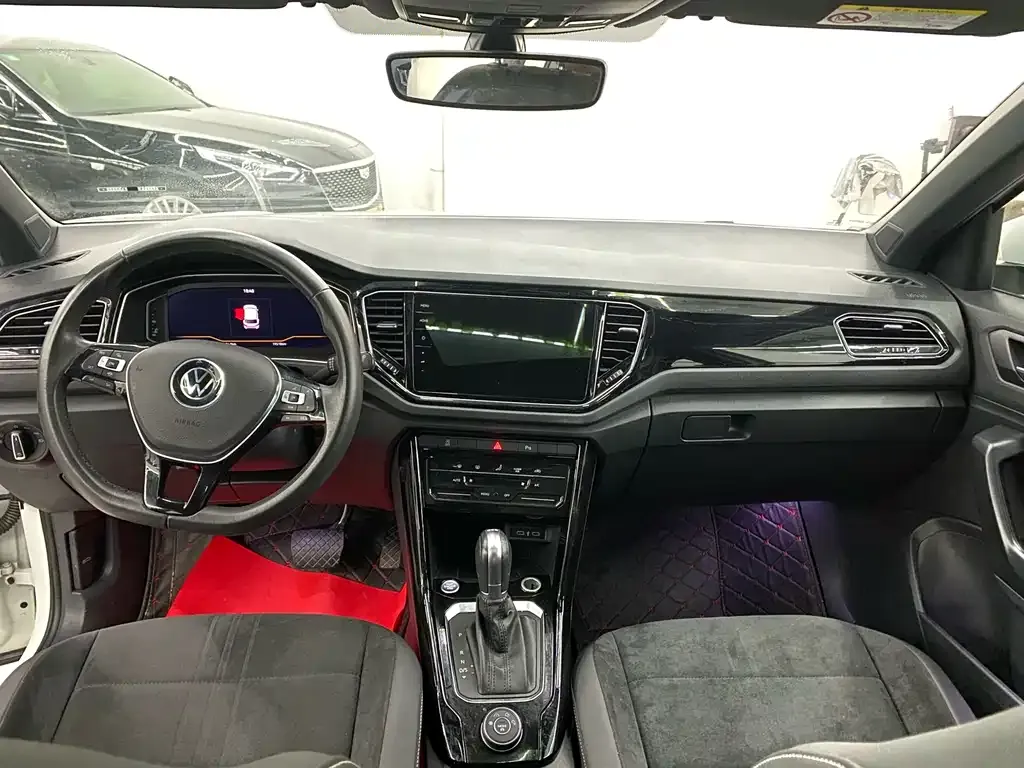 Volkswagen T-Roc 2021 из CN, фото 9