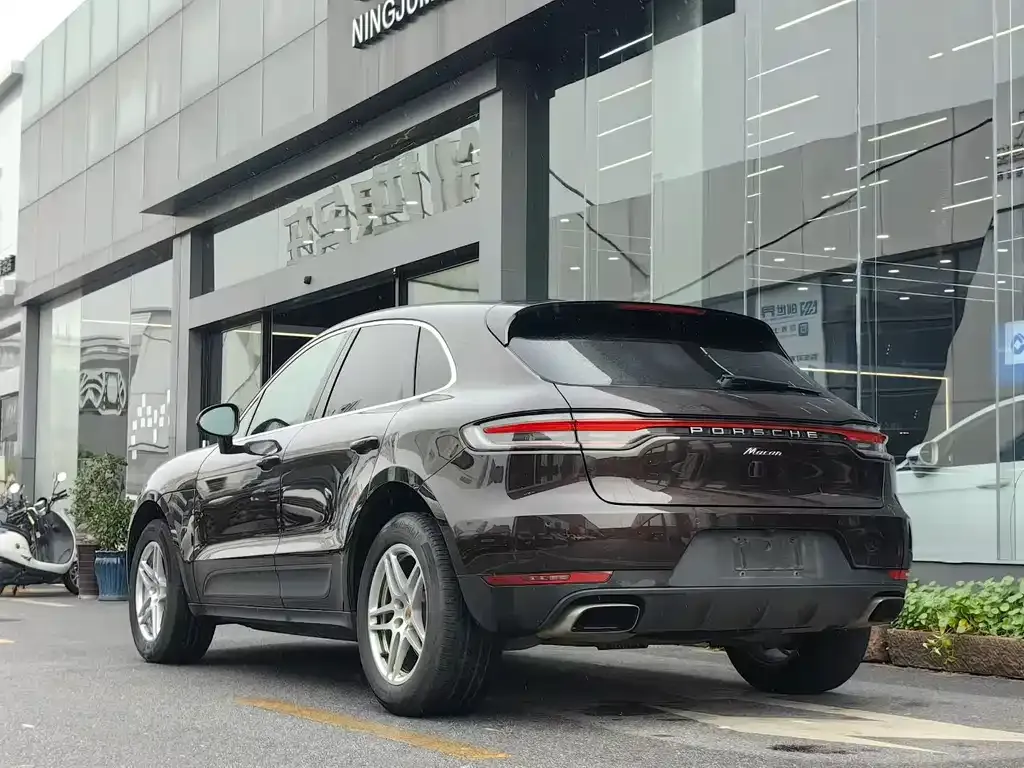 Porsche Macan — фото 9