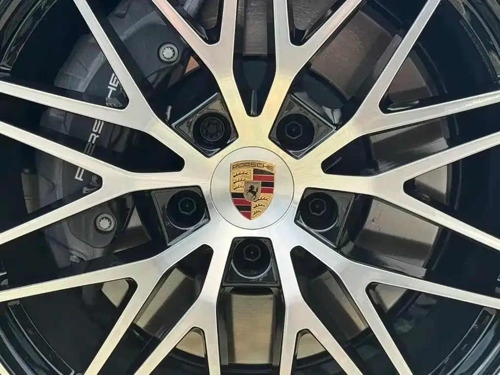 Porsche Cayenne 2025 из CN, фото 8