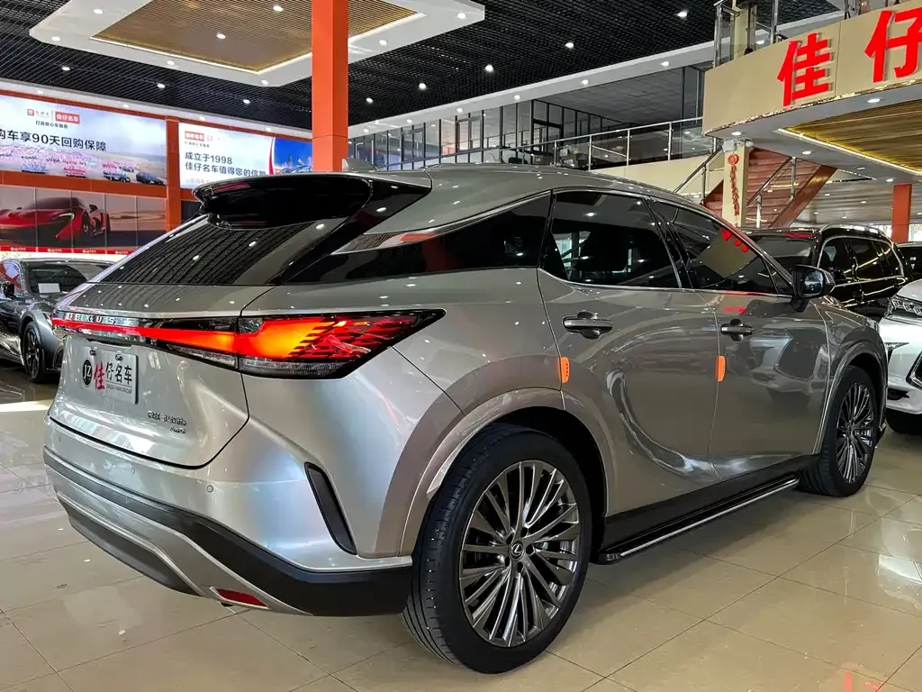 Lexus RX 2023 из CN, фото 5