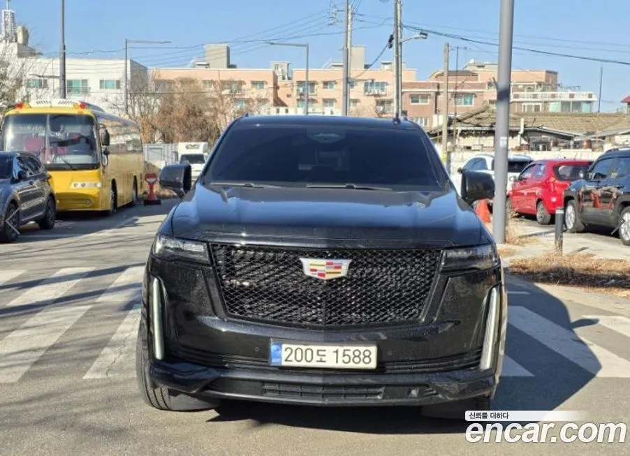 Cadillac Escalade 2023 из KR, фото 2