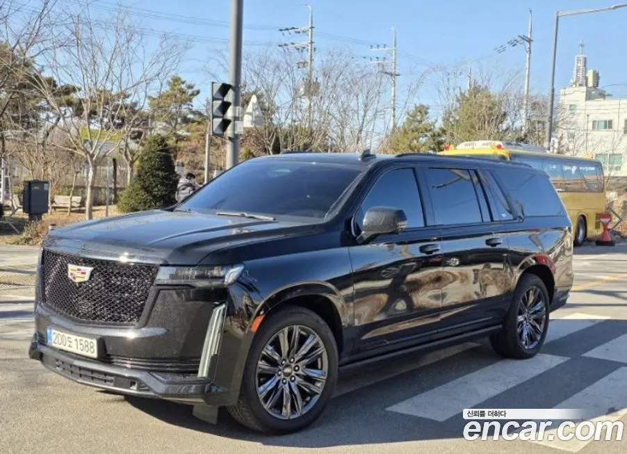 Cadillac Escalade 2023 из KR, фото 3