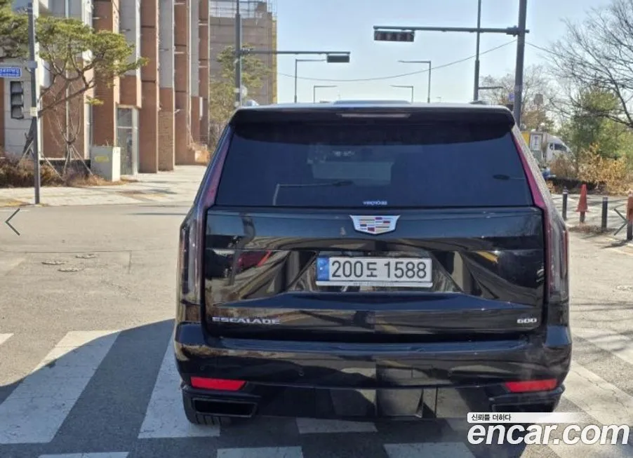 Cadillac Escalade 2023 из KR, фото 4