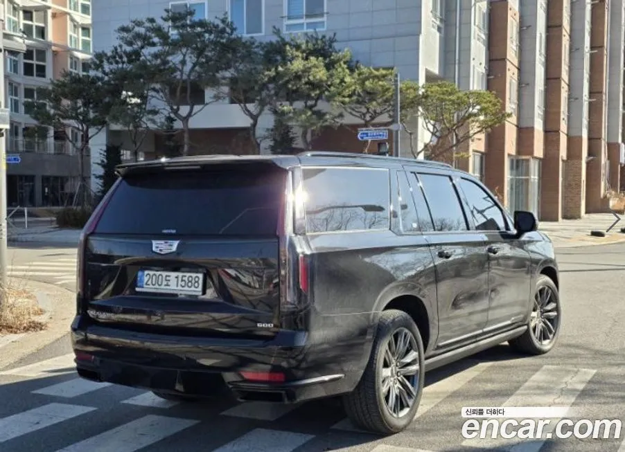 Cadillac Escalade 2023 из KR, фото 5