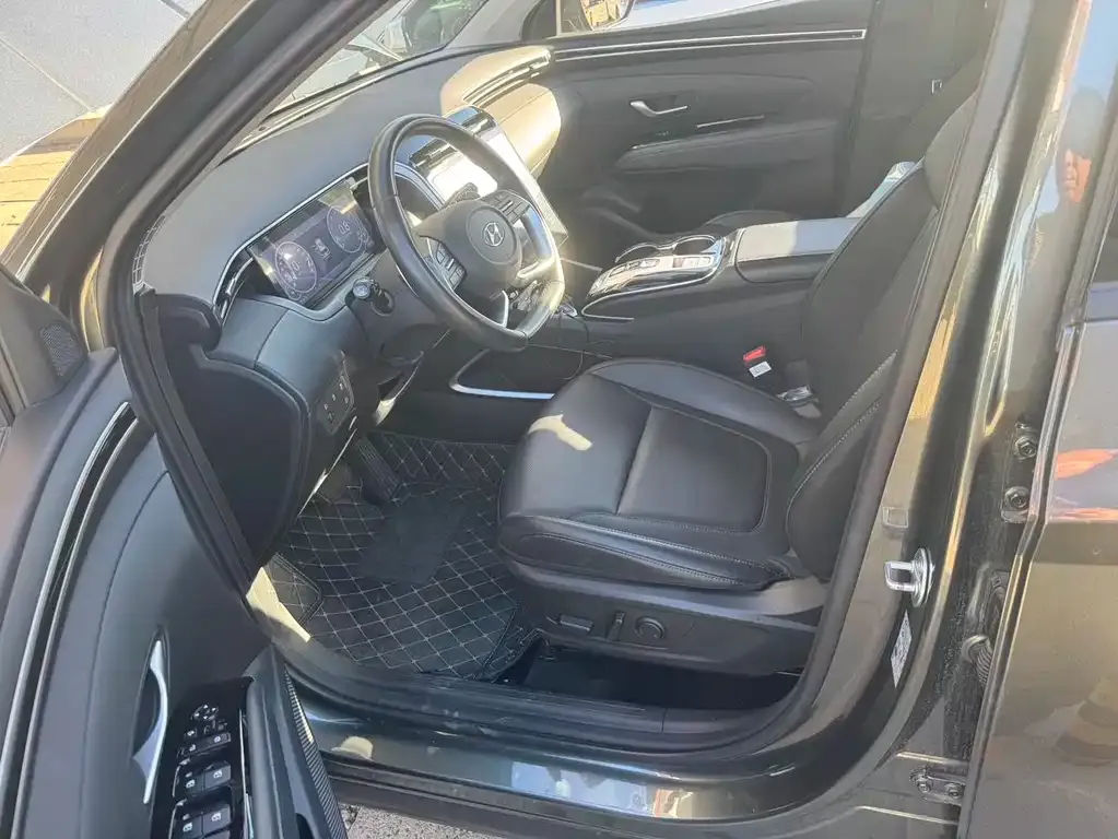 Hyundai Tucson 2023 из CN, фото 4