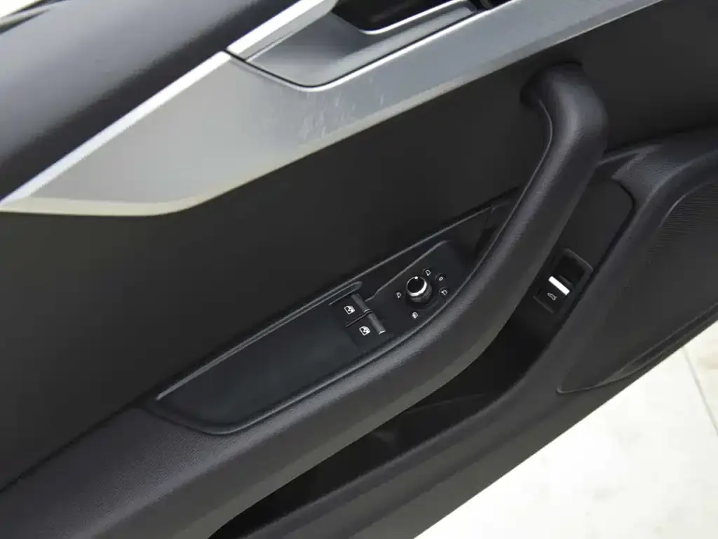 Audi A5 (Import) — фото 8