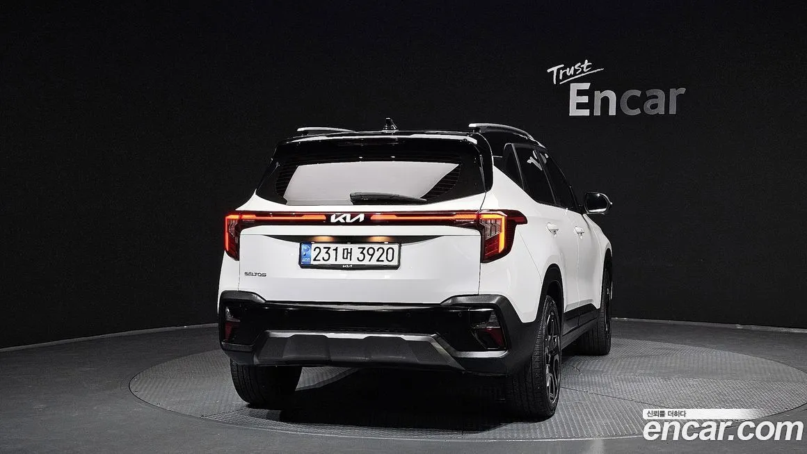 Kia Seltos — фото 4