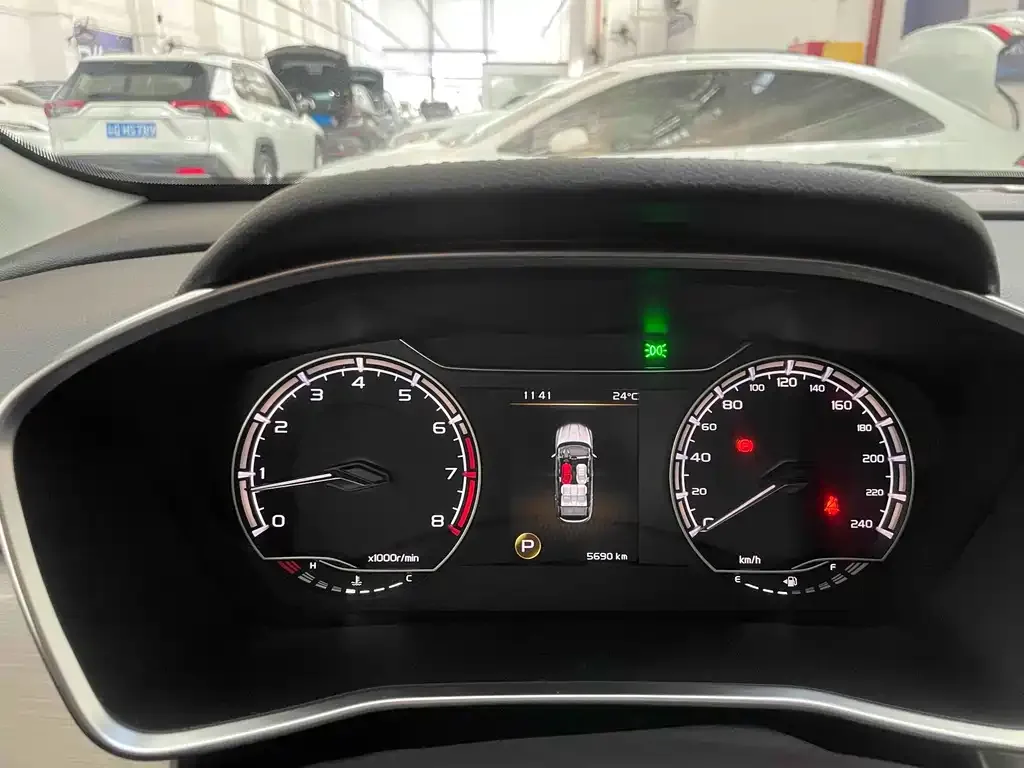 Geely Binyue 2023 из CN, фото 7