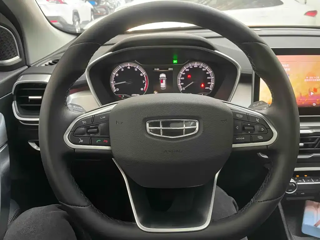 Geely Binyue 2023 из CN, фото 8