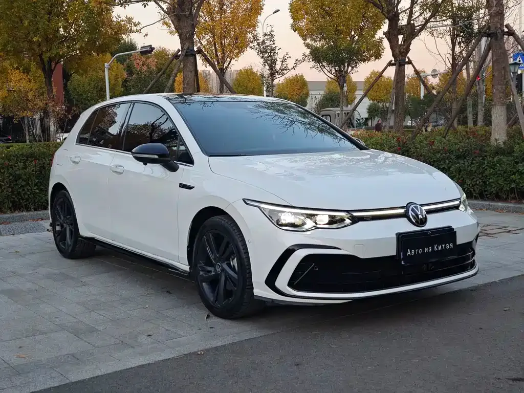 Volkswagen Golf 2022 из CN, фото 3