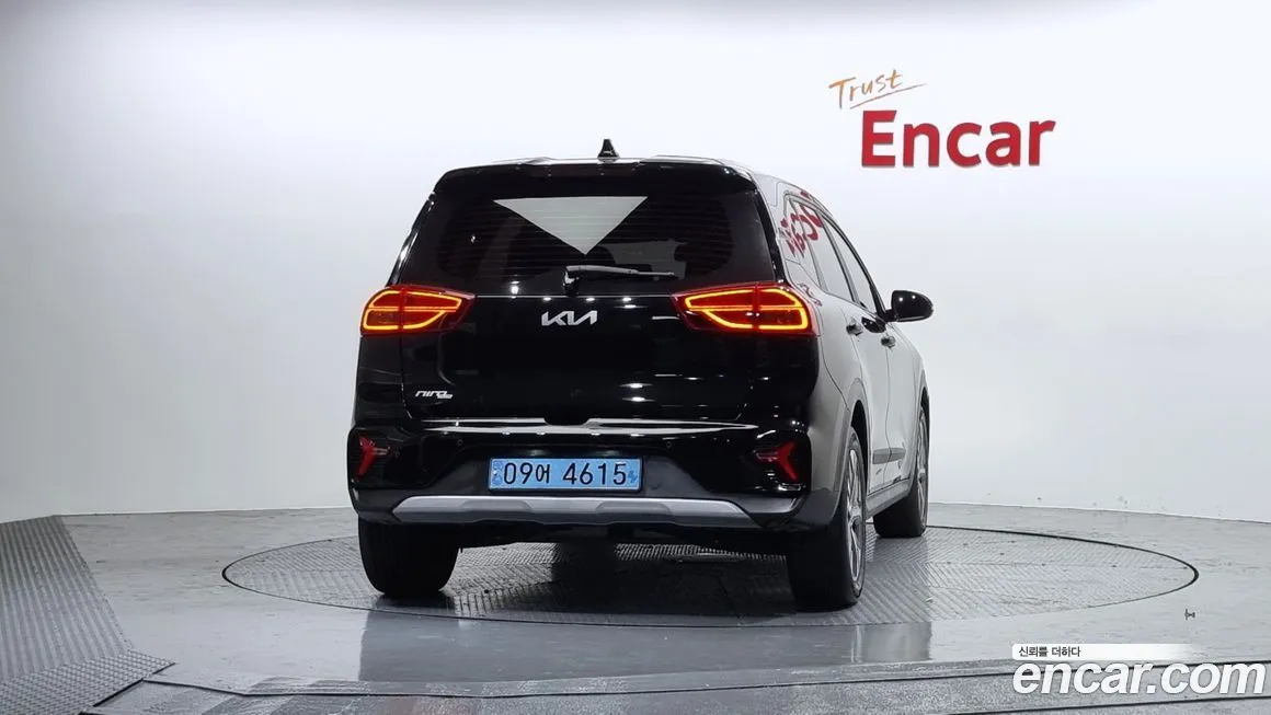 Kia Niro — фото 4