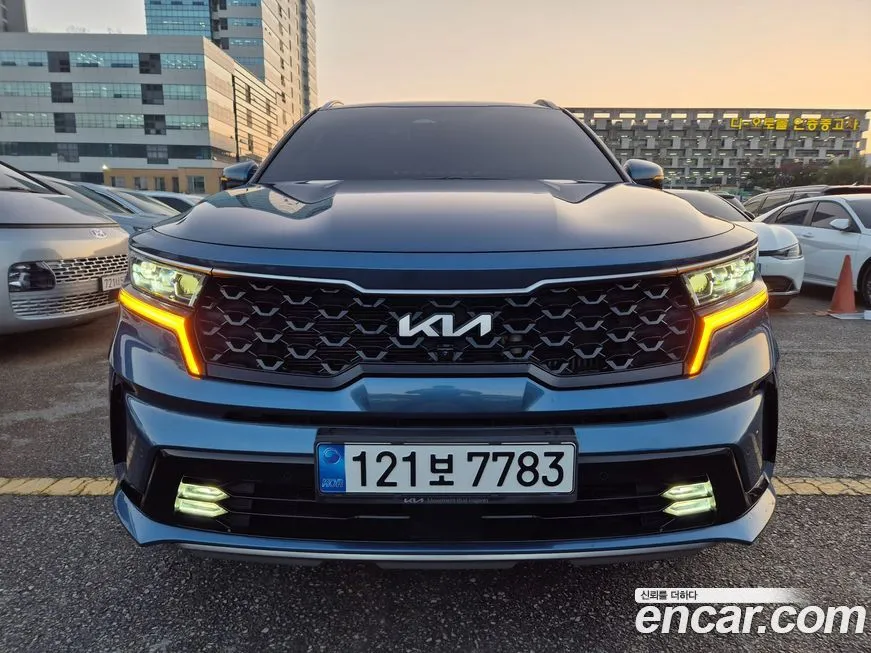 Kia Sorento — фото 1