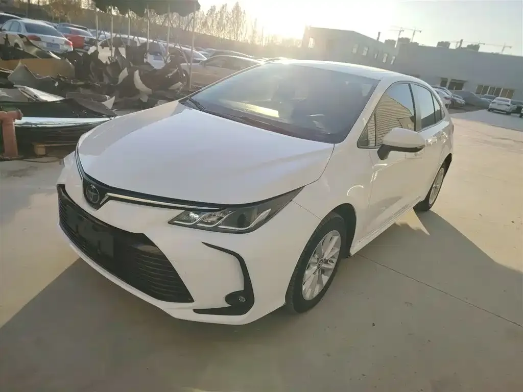 Toyota Corolla 2021 из CN, фото 2