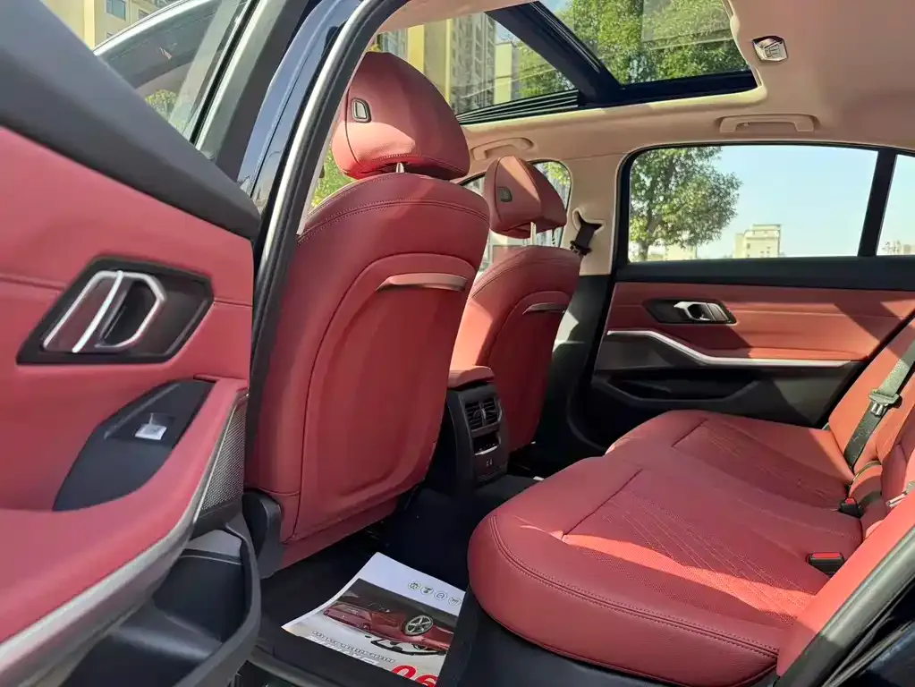 BMW 3 Series 2025 из CN, фото 10