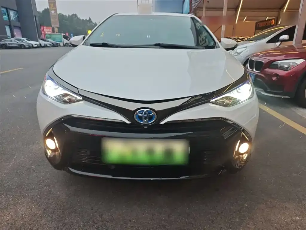 Toyota Levin Twin Engine E+ 2021 из CN, фото 3