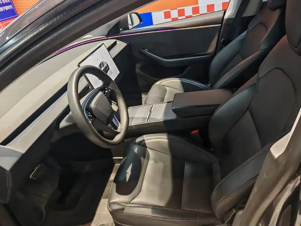 Tesla Model 3 2024 из CN, фото 4