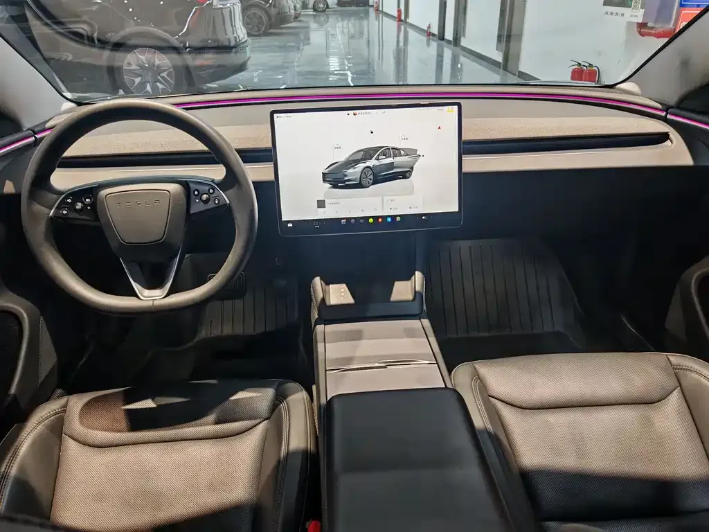 Tesla Model 3 2024 из CN, фото 5