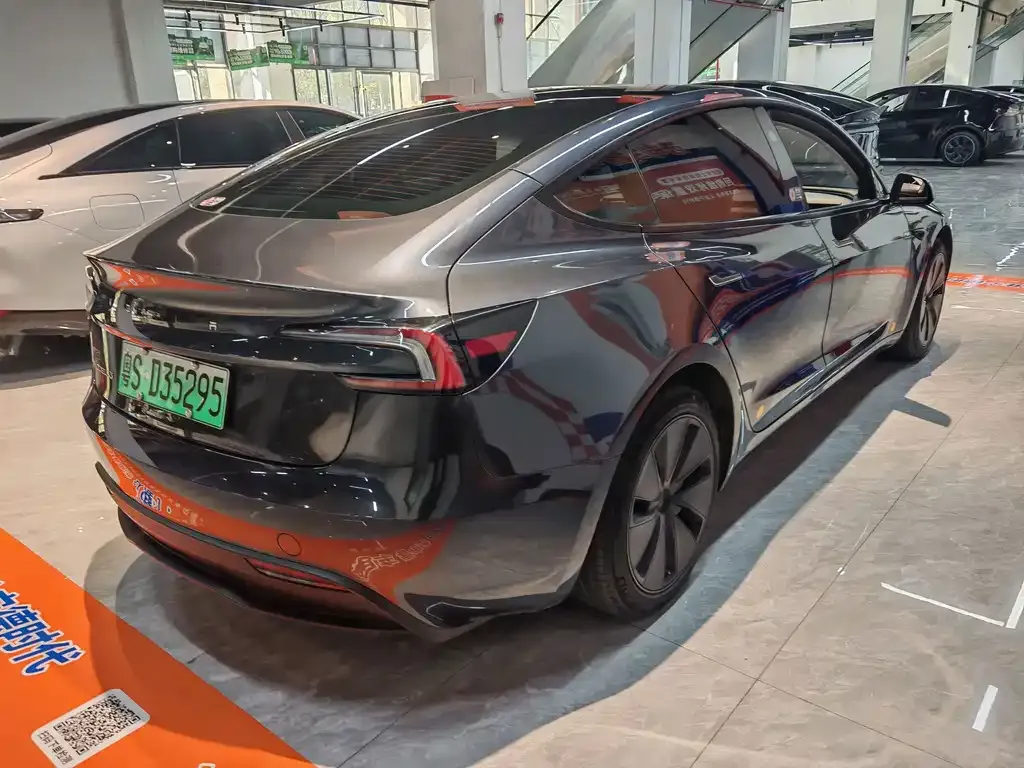 Tesla Model 3 2024 из CN, фото 7