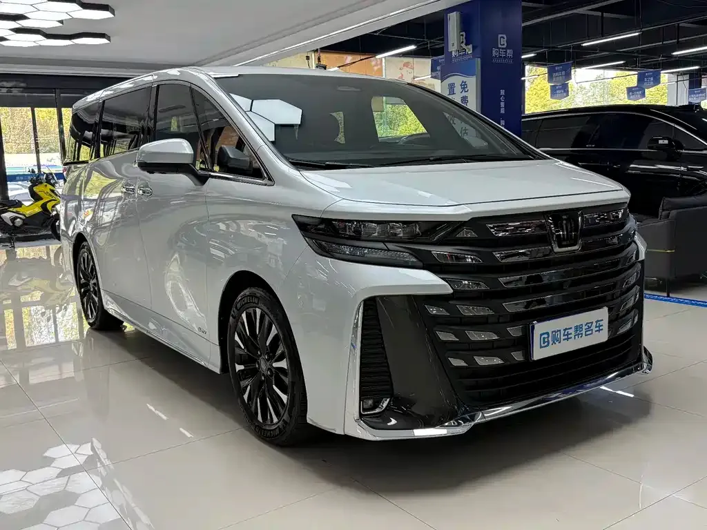 Toyota Vellfire 2024 из CN, фото 3