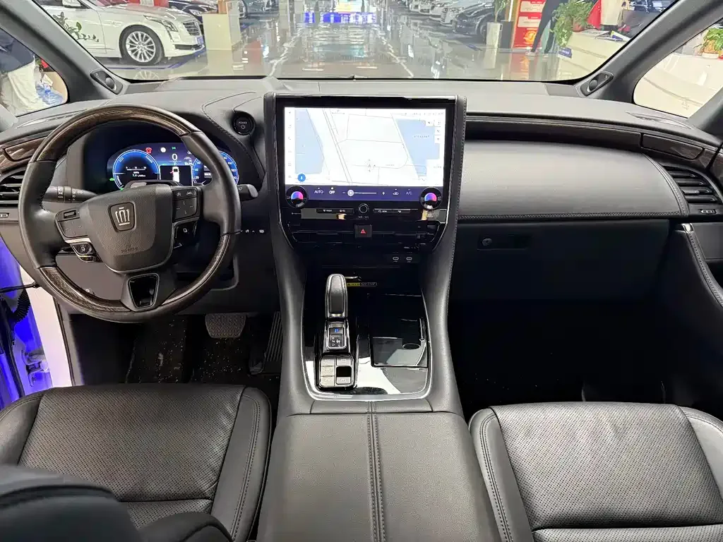 Toyota Vellfire 2024 из CN, фото 4