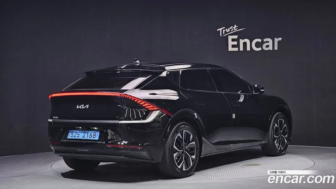 Kia EV6 — фото 2